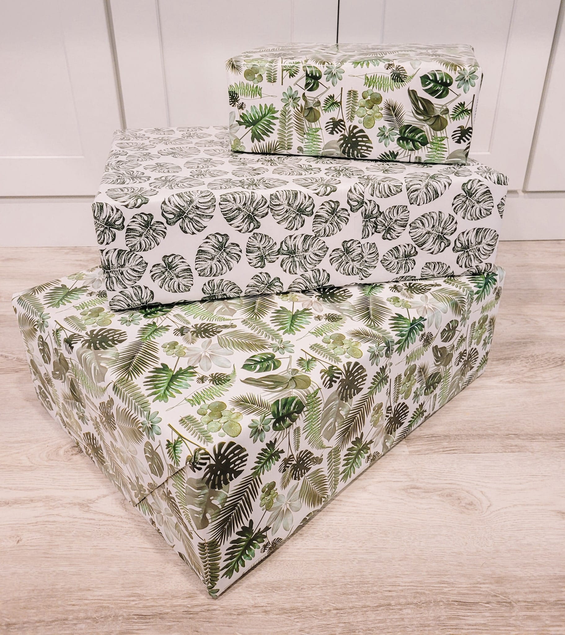 wrapped cupcake boxes for stand display