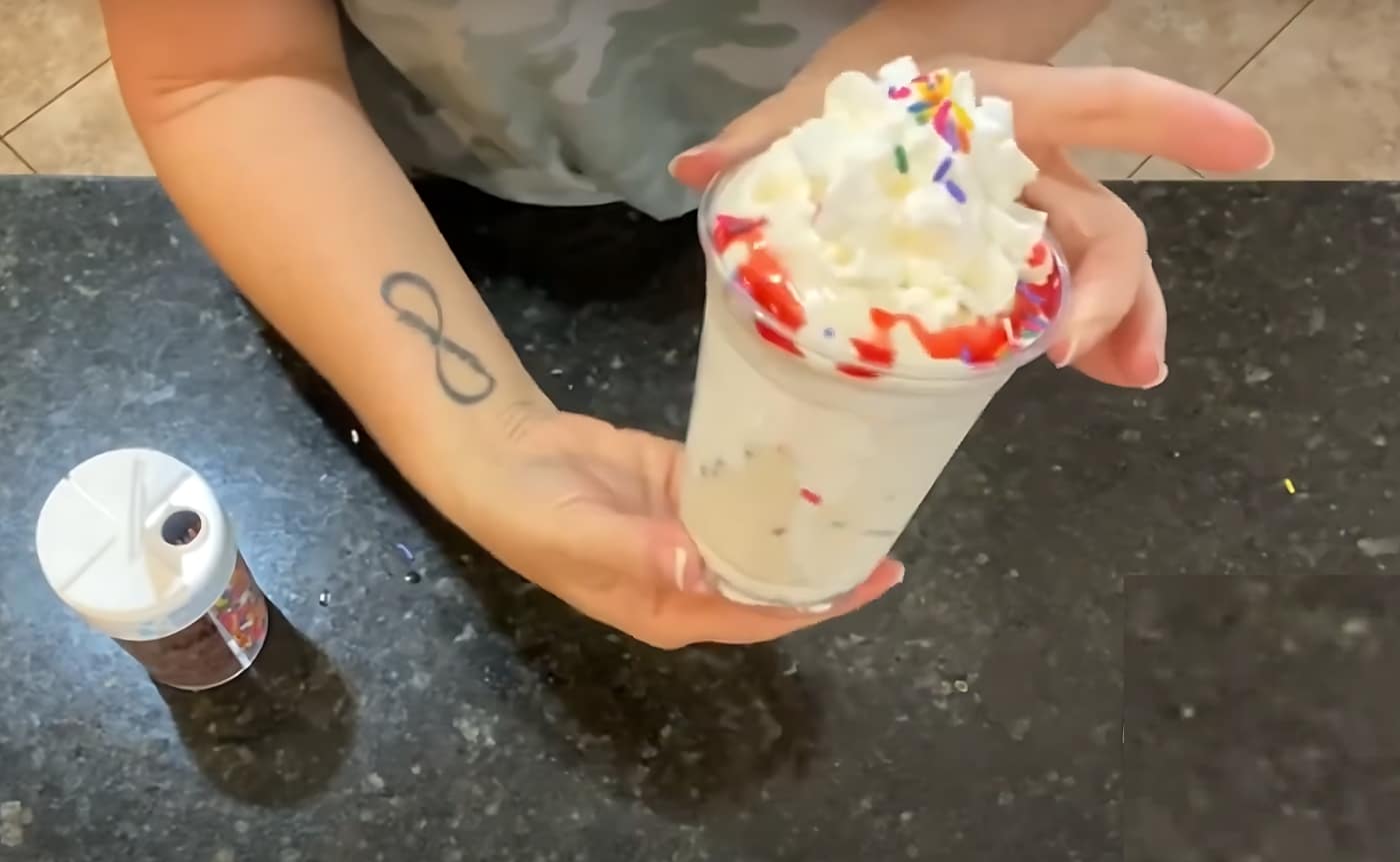 How To Make Herbalife Birthday Cake Shake