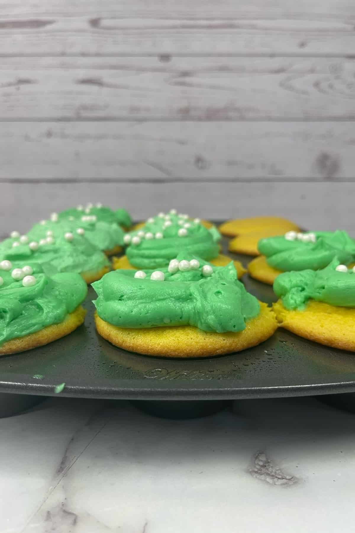 How To Make Green Buttercream Cake Frosting