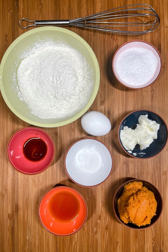 Pumpkin cake pie crumbl maple sugar cookies copycat recipe ingredients with buttercream frosting