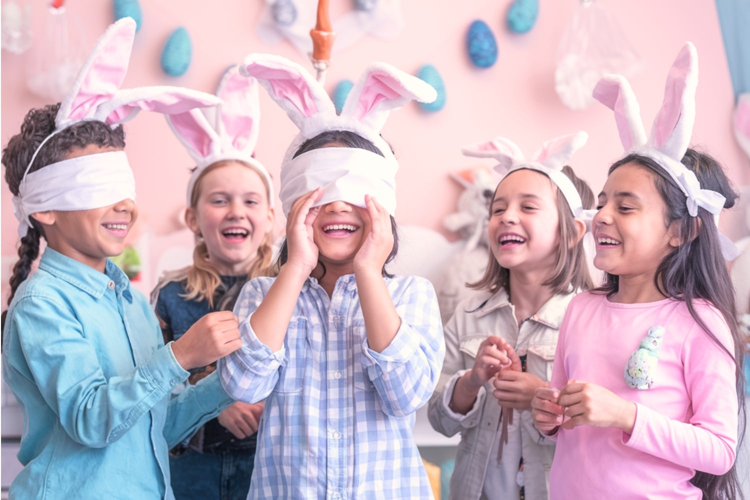 Fun Easter Game for Kids: Pin The Tail On The Bunny Game