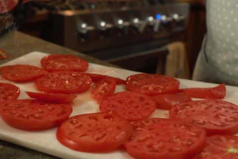 Prepare the Tomatoes