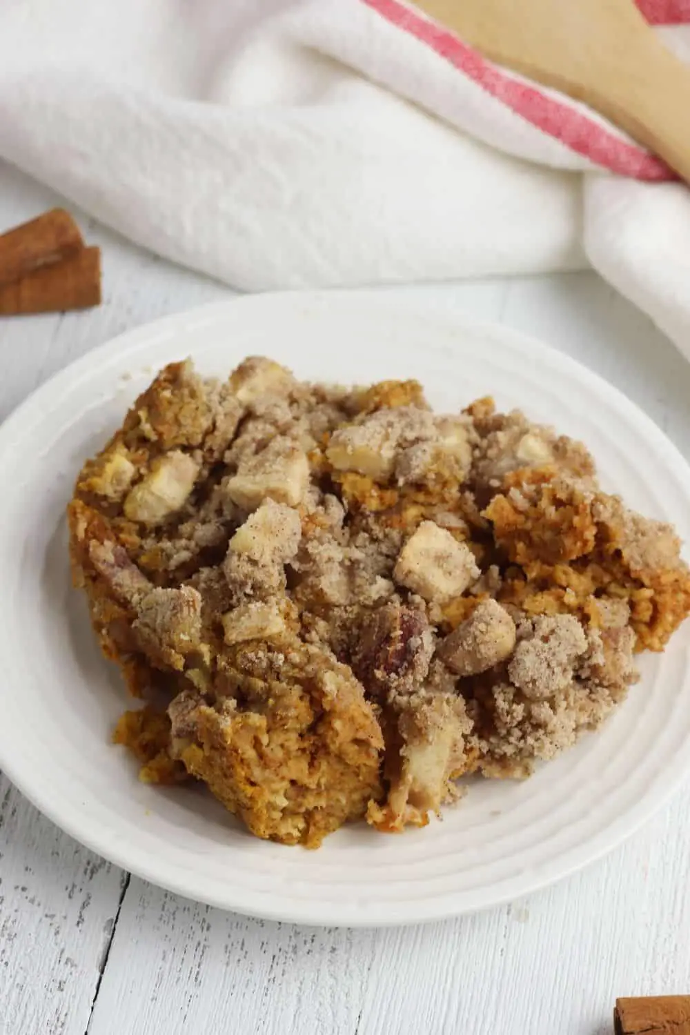 Pumpkin And Apple Streusel Baked Oatmeal