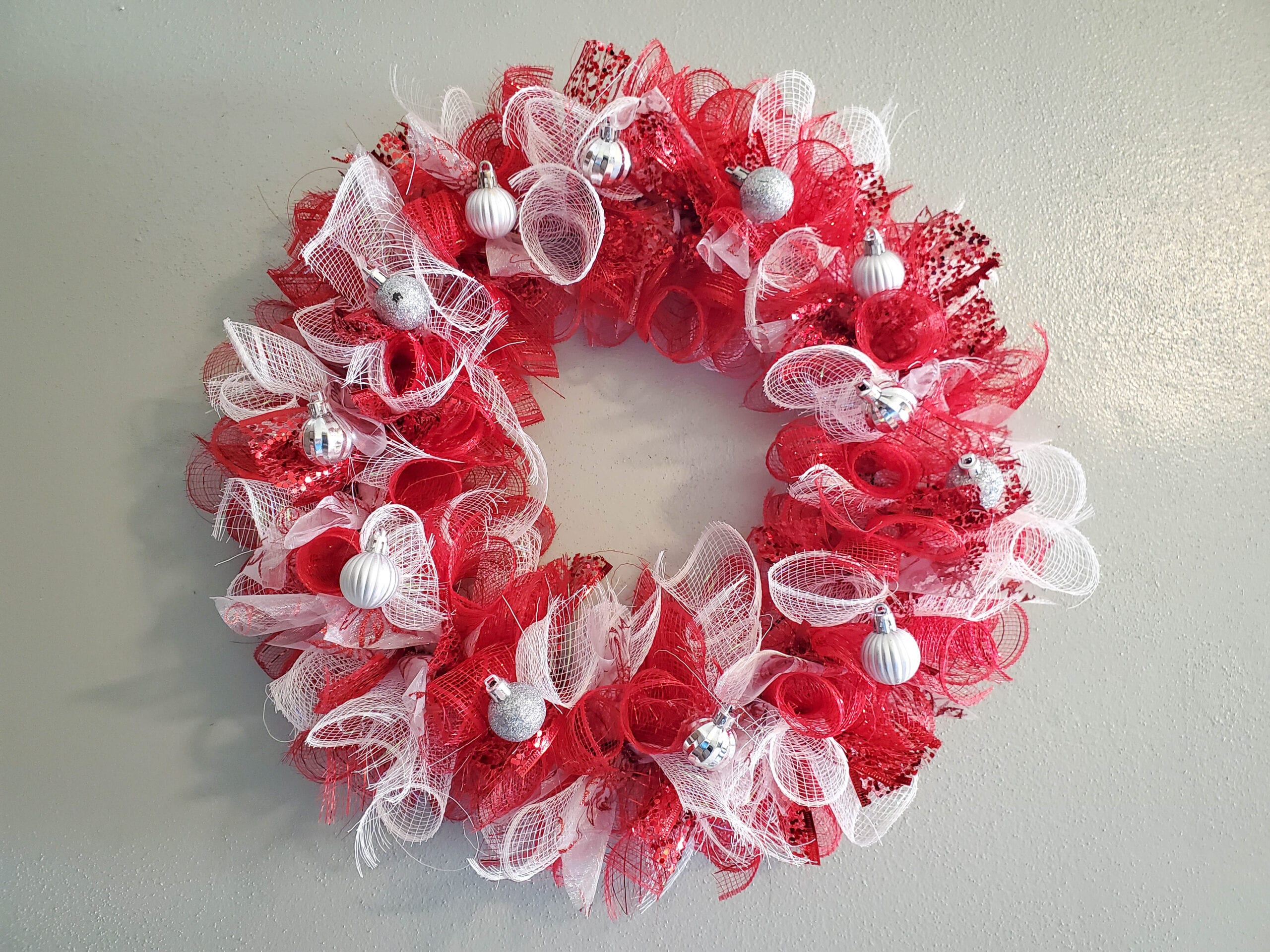 Christmas Mesh Wreath
