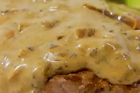 Remove the sauce from the heat and serve