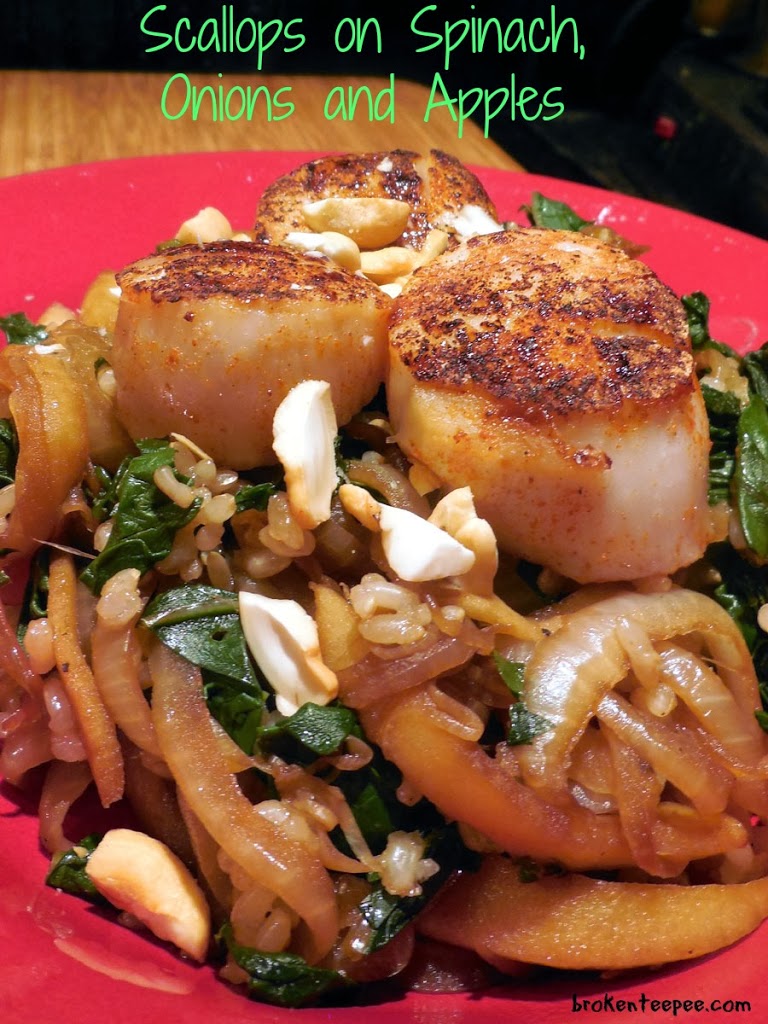 Scallops on Spinach, Onions and Apples – Recipe