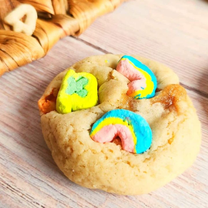 Lucky Charms Cookies