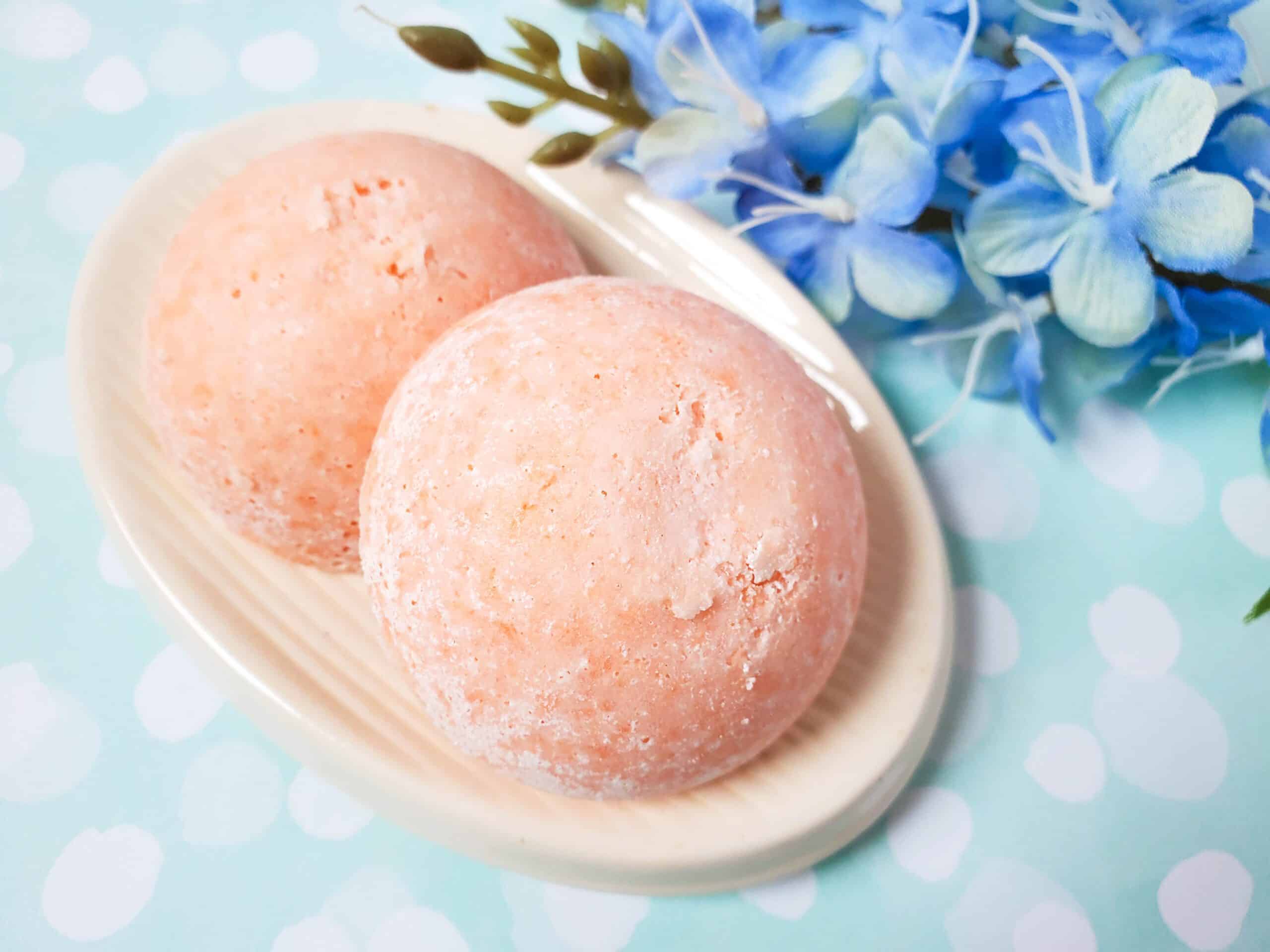 DIY shower steamers
