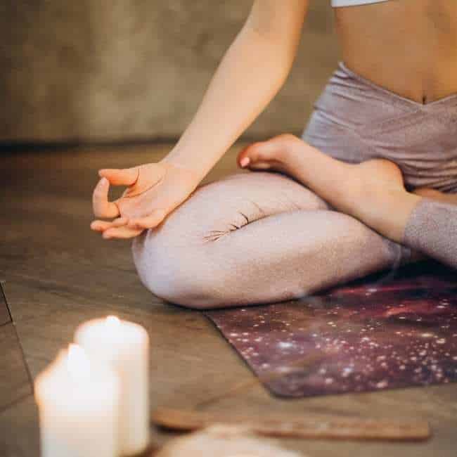 get mom a meditation subscription for an experience gift idea