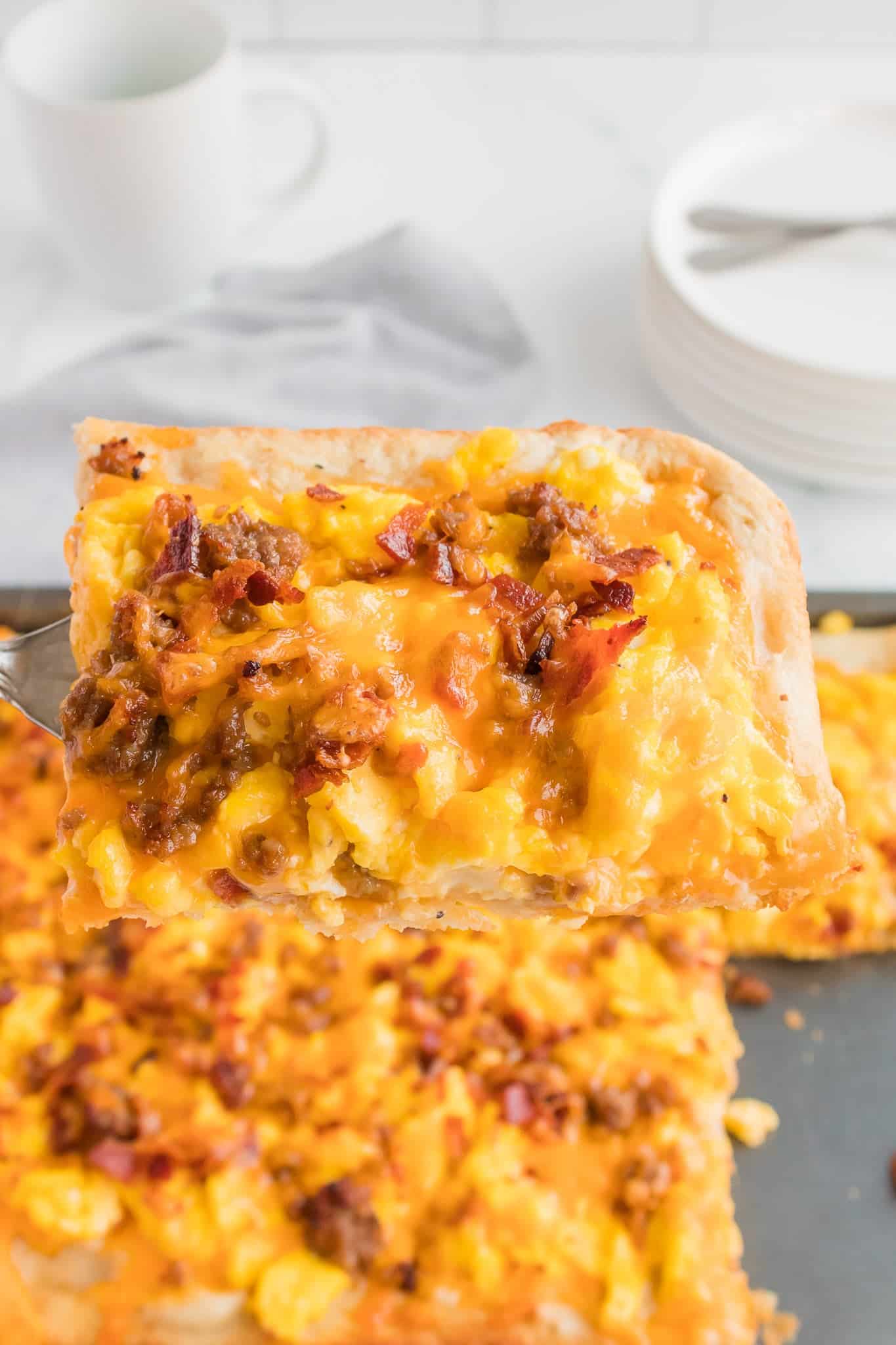 Easy Sausage, Egg, and Bacon Breakfast Pizza with Gravy