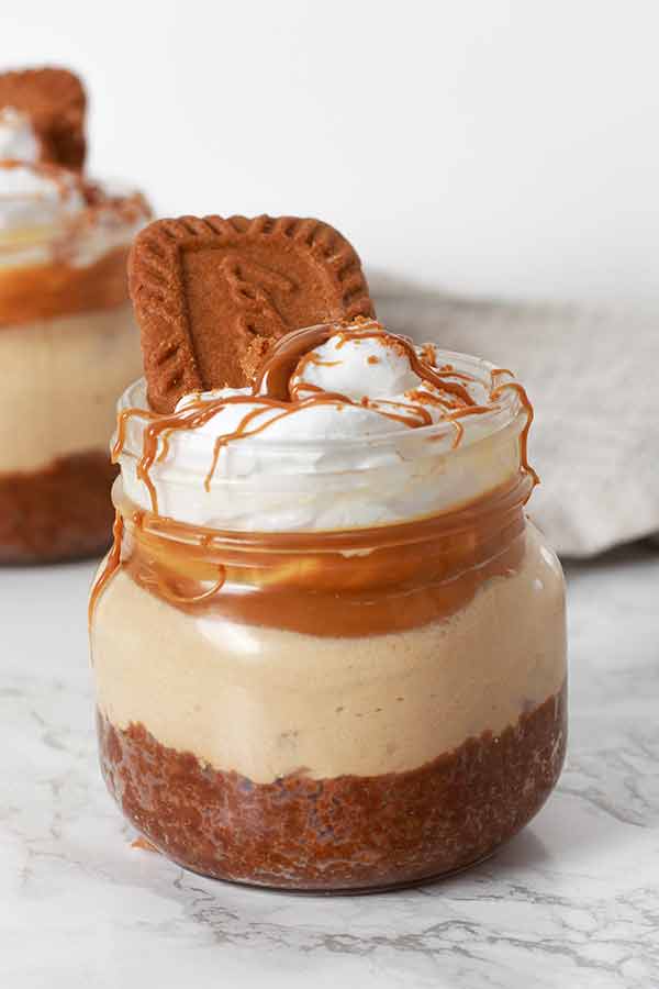 Mini Vegan Biscoff Cheesecakes