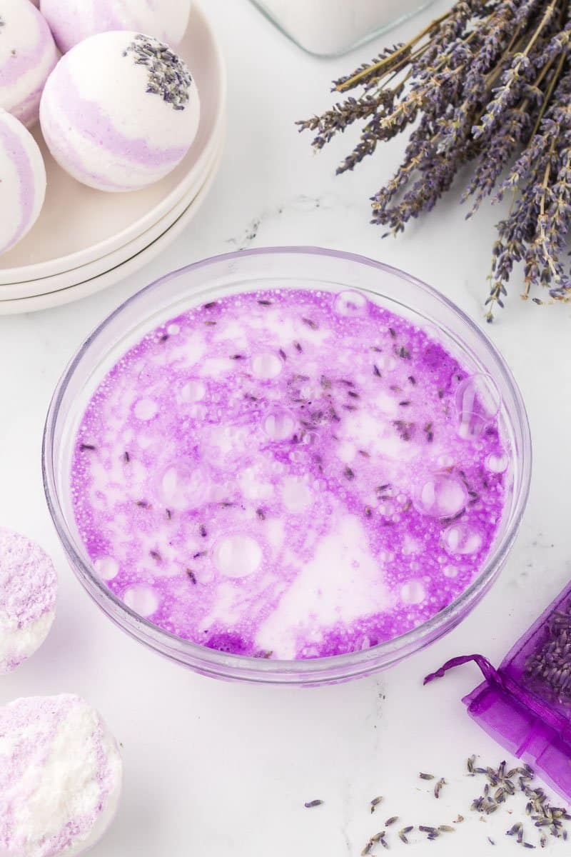 DIY bath bombs