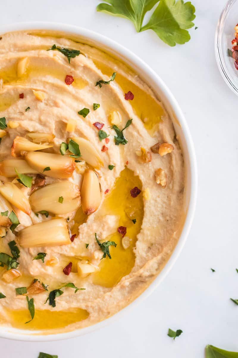 roasted red pepper and garlic hummus