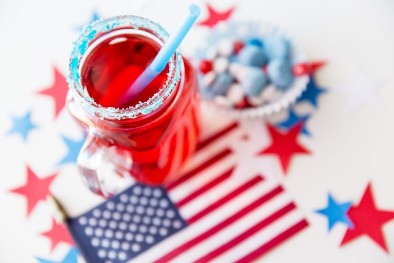 Cheers to Freedom: Patriotic Drinks for your Summer Celebration
